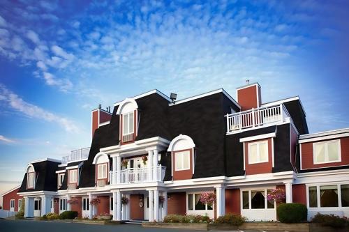 Fall River Hotel | Inn on the Lake