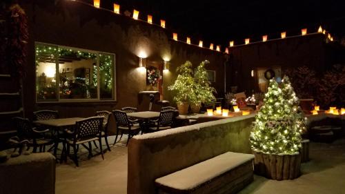 Taos Bed & Breakfast | Inn on the Rio