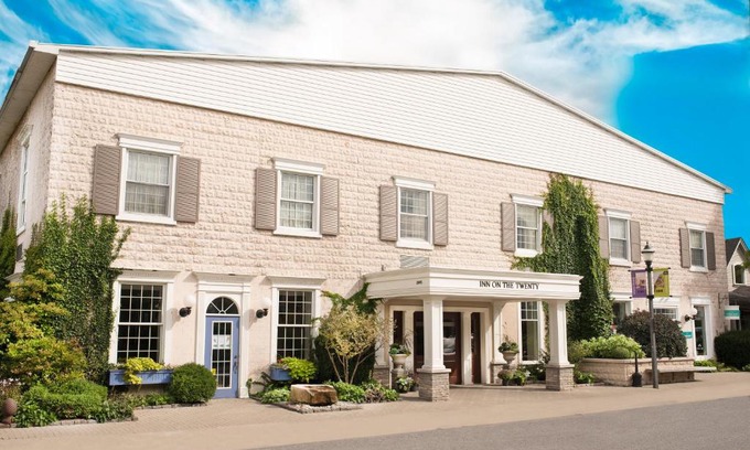 Jordan Hotel | Inn On The Twenty
