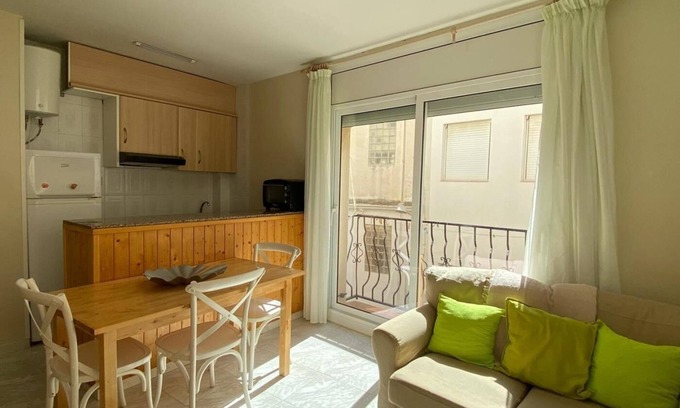 Costa Dorada Apartment | INNOUTHOME APARTMENT WITH WIFI AND AIR CONDITIONING BALMES I