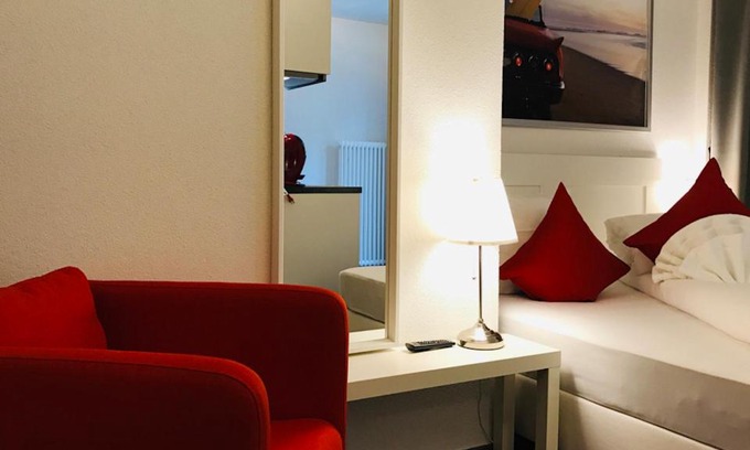 Gewerbeschule Apartment | INSIDE FIVE - City Apartments