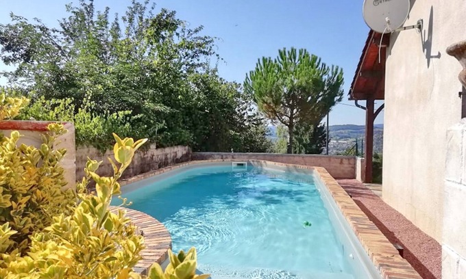 Capdenac House | ★ INSOLITE: a house with atypical charm, with swimming pool ★