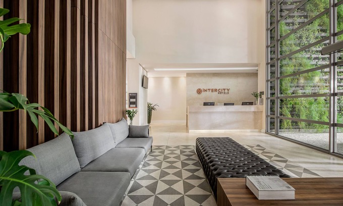 Alto da Gloria Hotel | Intercity Curitiba Centro Cívico