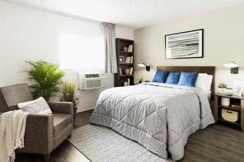 Far North Dallas Hotel | InTown Suites Extended Stay Dallas TX - Medical Center