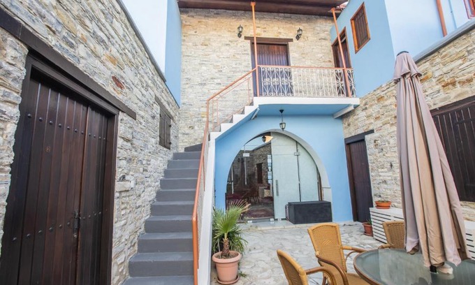 Pano Lefkara House | Iosiphis Stonebuilt House