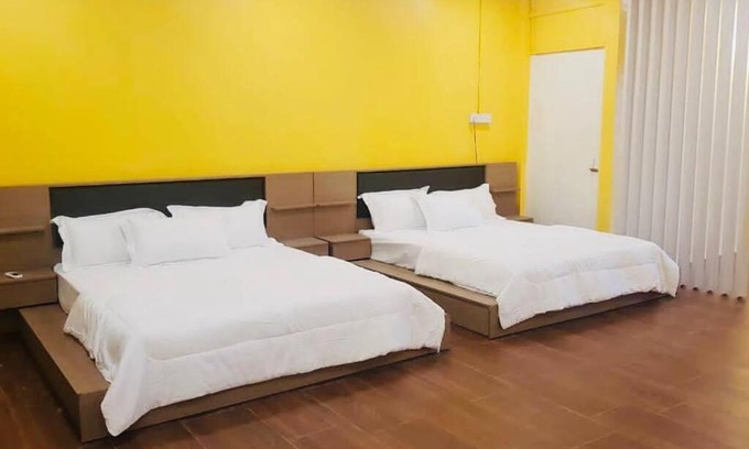 Kenali House | Irama Studio with Indoor Private Pool