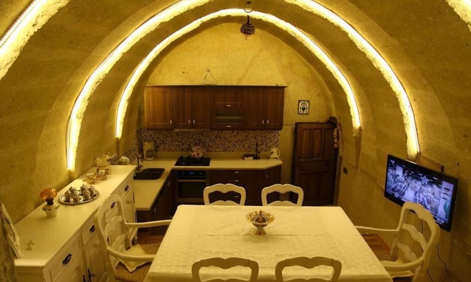 Ortahisar Hotel | Iris Cave Cappadocia