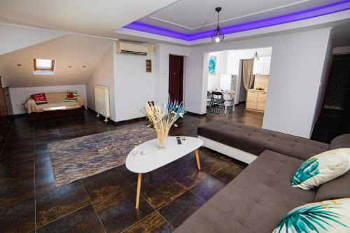Katerini Apartment | Iris