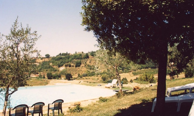 Poggiarello Ski Chalet | Iris Holiday Home - Two Bedroom Chalet, Sleeps 4