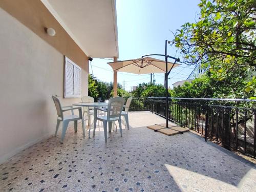 Assos-Lechaio House | Iris Home