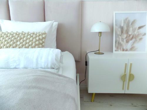 Szekesfehervar Apartment | Iris Home