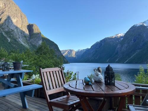 Eresfjord Other | Iris Vedal