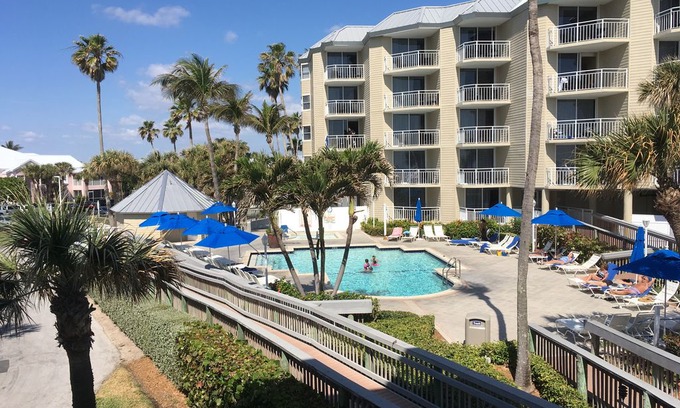 Stuart Apartment | IRP - Spoonbill - Oceanfront - Ocean Club Membership