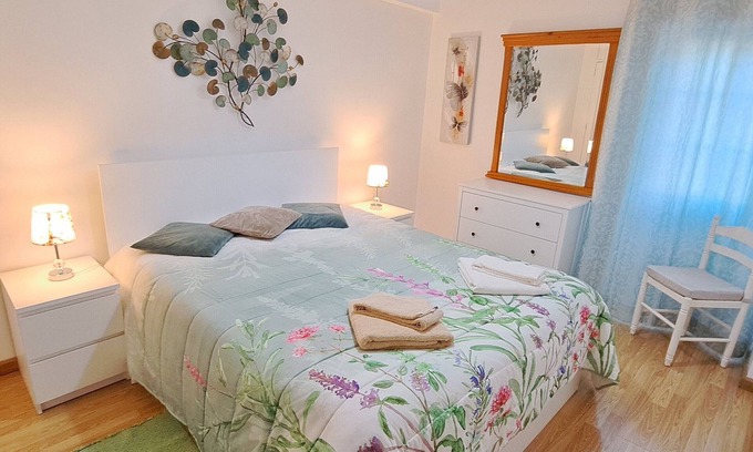 Rio de Mouro Apartment | Isabel Dream I, 400m from the train, 6 Km from Sintra