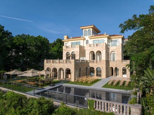 Pudong Hotel | Island Diary Hillside Private Hot Spring Manor