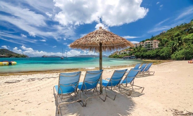 Frydendal Condo | Island Paradise: 1BR Suite at Marg St Thomas