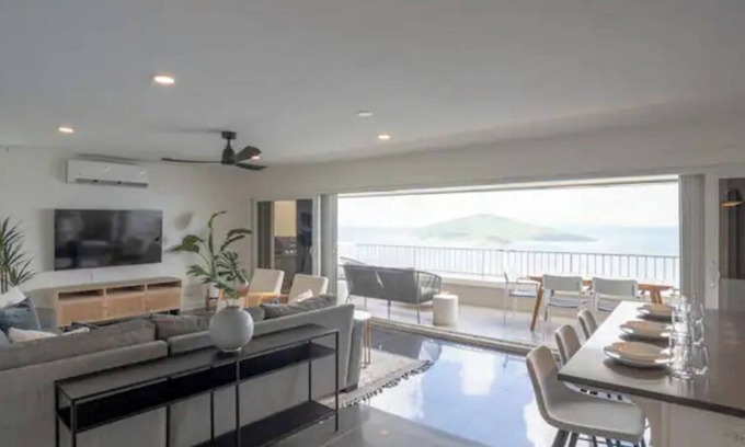 Rosendal Condo | Island View Retreat - Oceanside!