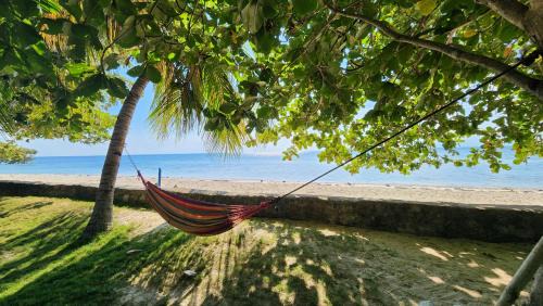 Larena Resort | Islanders Paradise Beach