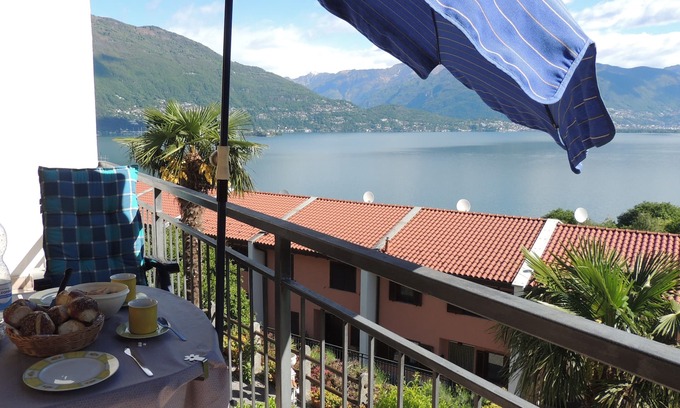 Pino Lago Maggiore Apartment | 2-room apartment with balcony and beautiful lake view