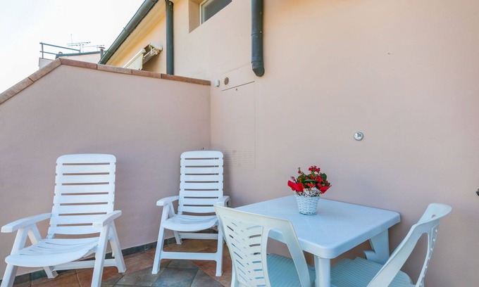 Rosignano Solvay Apartment | Nice apartment for 6 guests with A/C, WIFI, TV, balcony and parking
