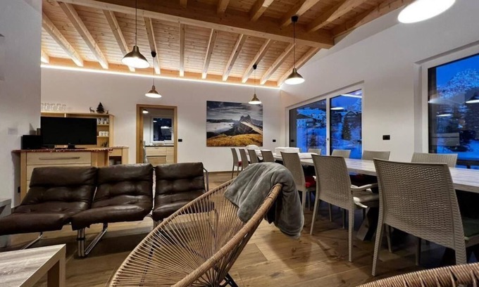 Selva di Val Gardena House | Holiday house Wolkenstein in Gröden (Selva di Val Gardena for 1 - 17 persons with 7 bedrooms - Holid