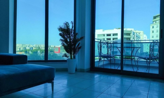 Bouvet Island Apartment | Italian Loft with Jacuzzi Near Lake