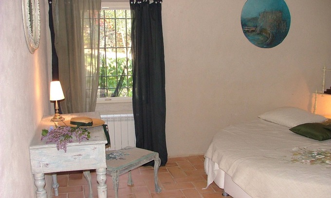 Garlenda Apartment | Italian Riviera Self catering apt 2 sleeps,Liguria, private pool,6km from beach
