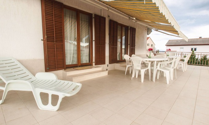 Kastela Apartment | IVAN 1 with 5 bedrooms and 4 bathrooms, for up to 11 persons in Kaštela