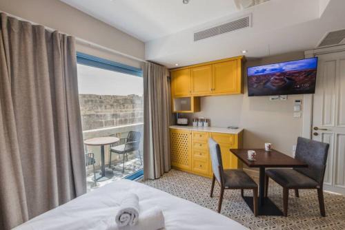Zebbug House | Iz-Zebbuga The Penthouse Royal 8