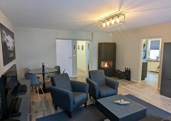 Lukecin Apartment | J.A.C.K.E.S.