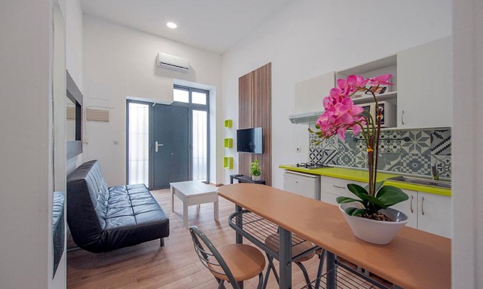 Pedro Salvador - Las Palmeritas Apartment | J&N Apartament La Palmera 2