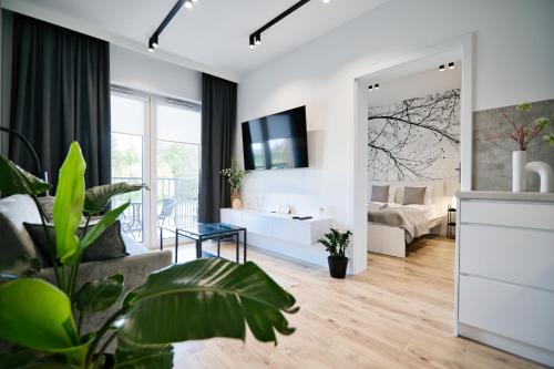 Zator Apartment | Jaśminowy Las by Housine