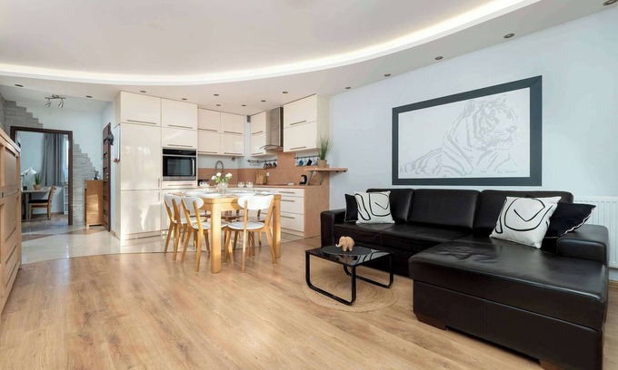Kokoszki Apartment | Jaśminowy Stok 13B | Gdańsk | Spacious Apartment | Parking