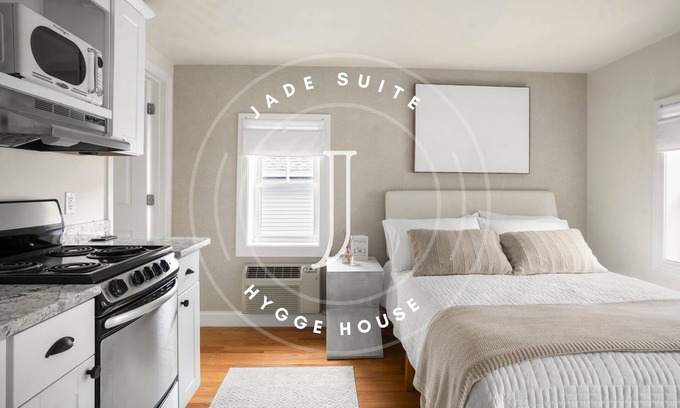 Newburyport Apartment | Jade Suite at Hygge House