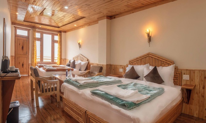 Shoja Hotel | Jalori Hills