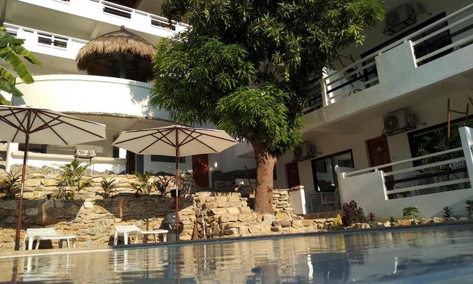 Puerto Galera Apartment | Jalyn's Resort Sabang