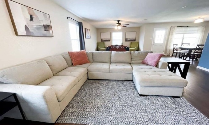 Killeen House | James Inn Summary: We