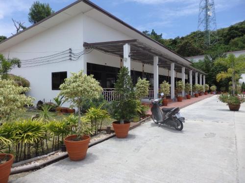 Rayong House | Jamie's home with 2 bedrooms, can accommodate 6 guests