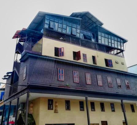 Semporna Cabin | Japanese Pod Lodge