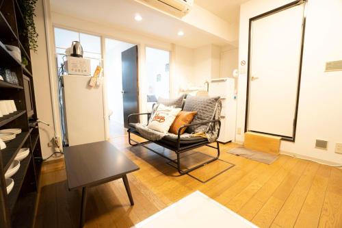 Roppongi Apartment | Jarudan