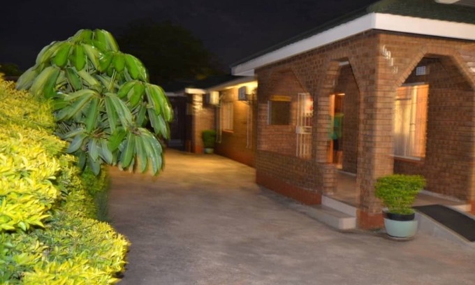 Selebi-Phikwe House | Jasper Guest House
