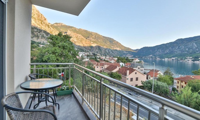 Kotor Apartment | Java Apartments