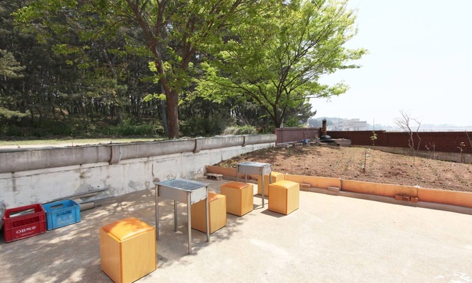 Hwaseong Hotel | Jebudo Seaside