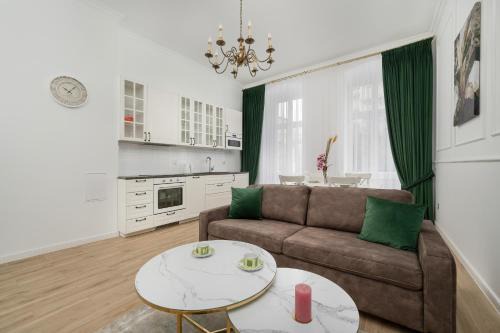 Srodmiescie Apartment | Jedności Narodowej Stylowy Apartament Wrocław by Noclegi Renters