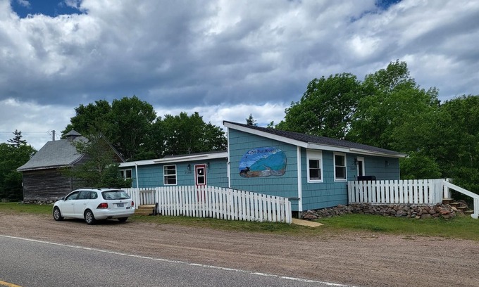 Pleasant Bay House | Jewel of the Cabot Trail Suite #1