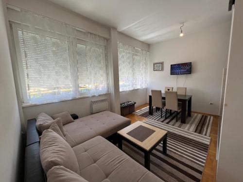 Alipasin Most Apartment | Jimmy's Apartment