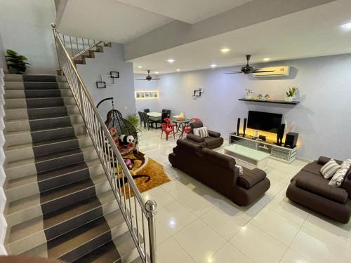 Asam Kumbang House | JJ&KK Homestay