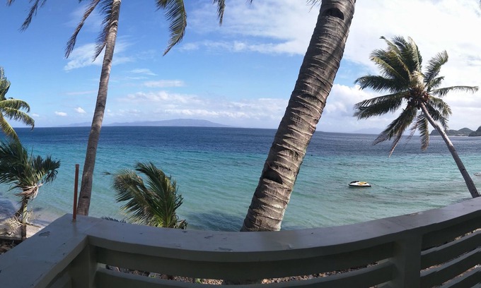 Abra de Ilog Bed & Breakfast | Joan Beach Resort