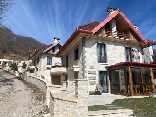 Librazhd House | JOEN Village