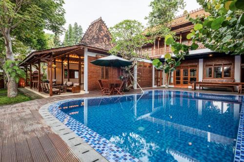 Mlati Villa | Joglo Wardani